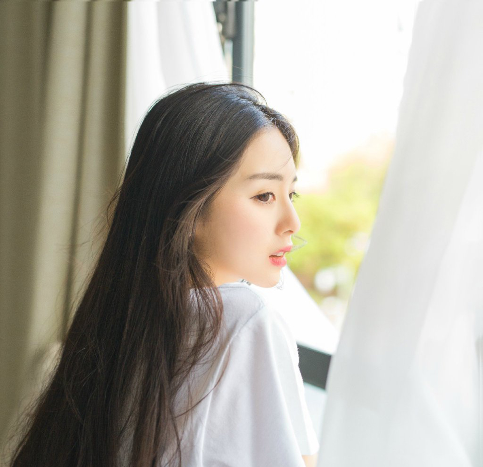 “那就这样算了？”夏侯惇忍不住道：“让我们一家来对付吕布，怎么可能？”